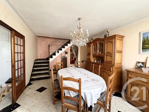 Maison à vendre  6 pièces - 157,31 m 2   ETAMPES  - 91