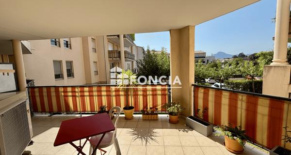 À vendre Appartement 3 pièces 73.57 m² - Hyères 83400