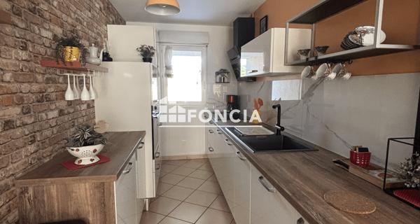 À vendre Appartement 3 pièces 73.57 m² - Hyères 83400