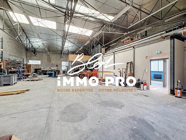 Location Local commercial 310 m2 à Domarin