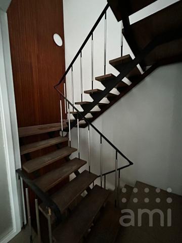 Maison à Saint-Genès 178.32 m2