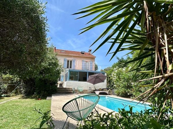 Maison 12ème - Jardin - Piscine