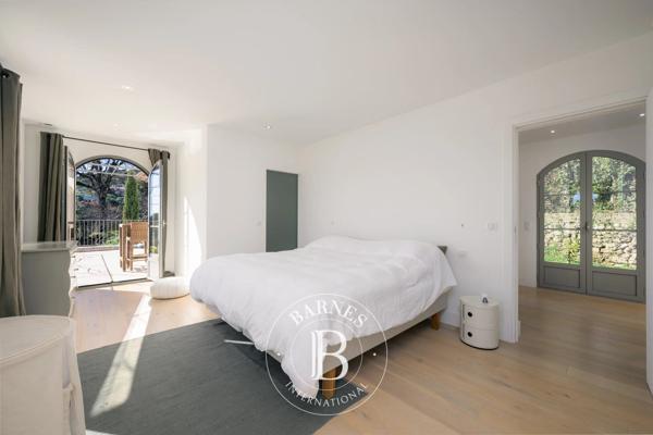 Mougins, Villa 6 Chambres -  365 m² à vendre