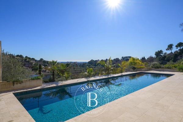 Mougins, Villa 6 Chambres -  365 m² à vendre