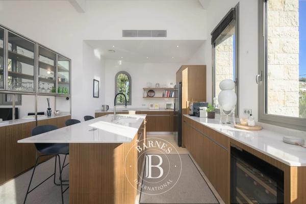 Mougins, Villa 6 Chambres -  365 m² à vendre