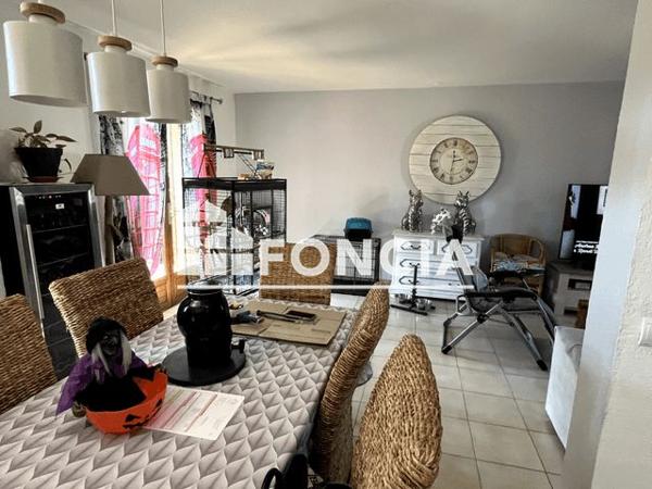 À vendre Maison 4 pièces 90.28 m² - Saint-quentin-la-poterie 30700