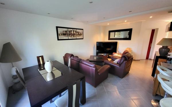 Maison à vendre    3 pièces • 86 m2 Mouroux