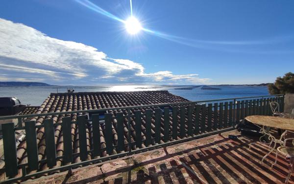 Maison à vendre    6 pièces •  Bouzigues