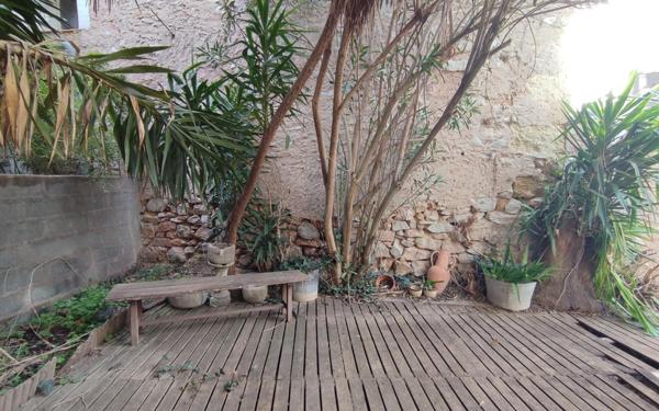 Maison à vendre    6 pièces •  Bouzigues