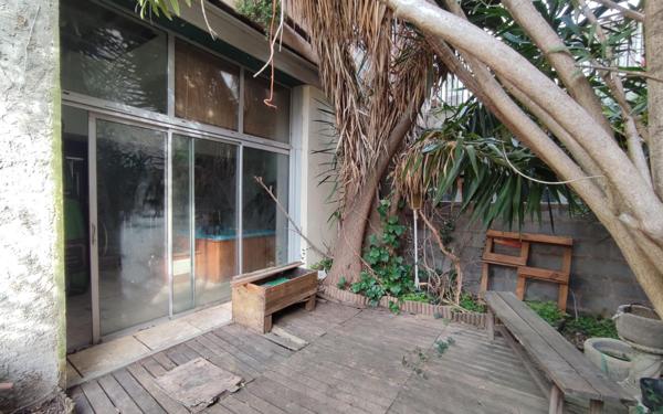 Maison à vendre    6 pièces •  Bouzigues