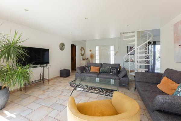 Maison à vendre 549 900 € Saint-Jean-de-Védas 5 p 129 m² DPE C