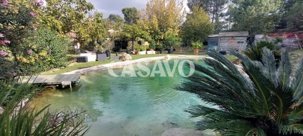 Vente Maison 10 pièces de 376m² - 13011 Marseille