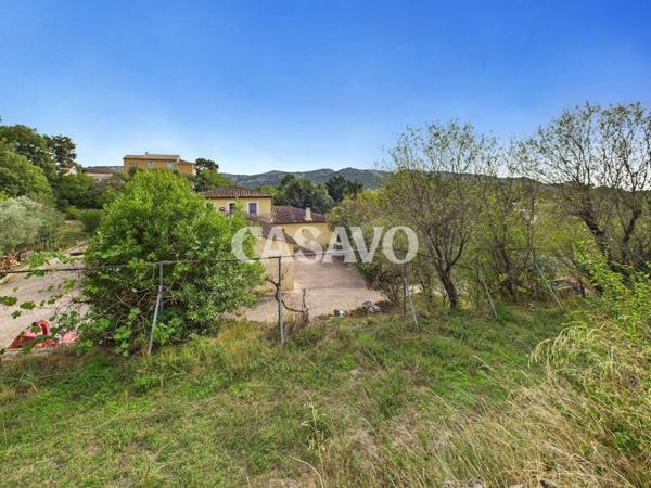 Vente Maison 10 pièces de 376m² - 13011 Marseille