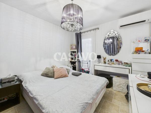 Vente Maison 10 pièces de 376m² - 13011 Marseille