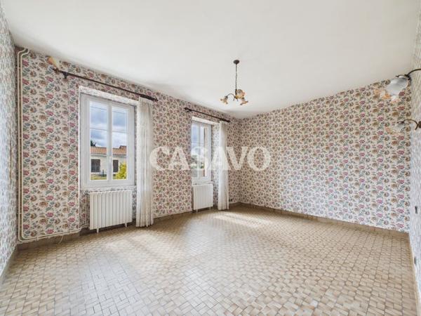 Vente Maison 4 pièces de 142m² - 33160 Saint-Médard-en-Jalles