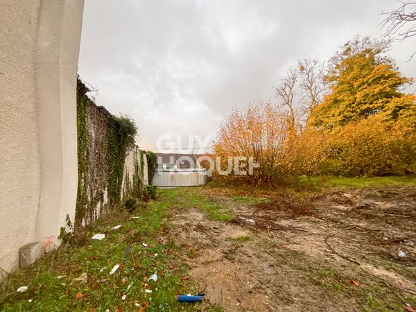 Maison à vendre à Maincy - 4 pièces avec fort potentiel