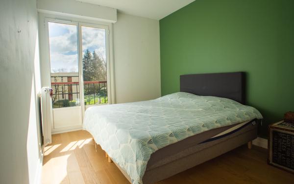 Appartement à vendre    3 pièces • 74,31 m2 Châtenay-Malabry