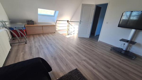 Maison Familiale 8 pièces 200m² sur sous sol total