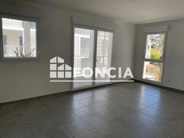 Location Appartement 2 pièces 45.22 m² - 46 RUE DE CANNES Cannes 06150