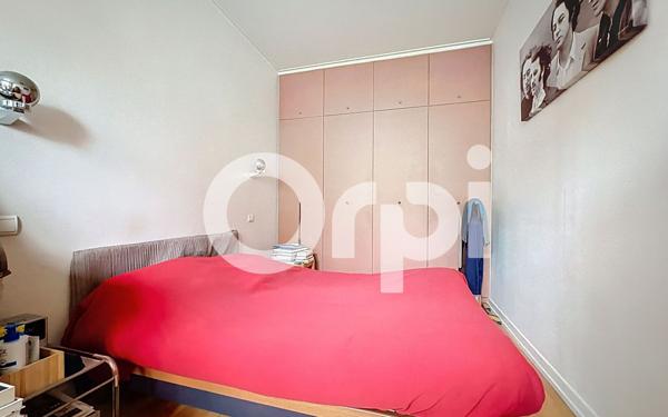 Appartement à vendre    5 pièces • 82,71 m2 Montrouge