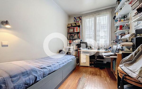 Appartement à vendre    5 pièces • 82,71 m2 Montrouge