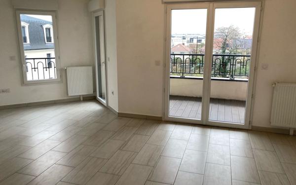 Appartement à louer    2 pièces •  Noisy-le-Grand