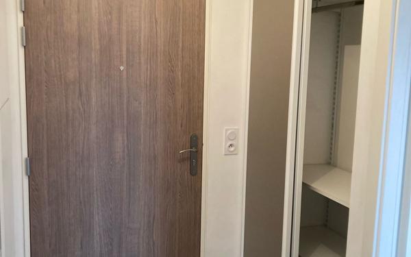 Appartement à louer    2 pièces •  Noisy-le-Grand