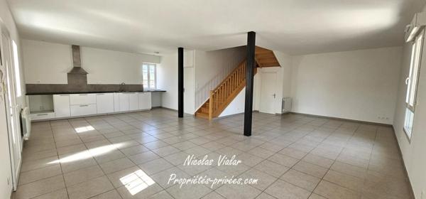 Appartement à Montélimar de  140 m2 avec 4 chambres et un jardin