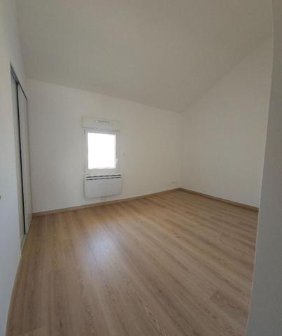 Appartement à Montélimar de  140 m2 avec 4 chambres et un jardin