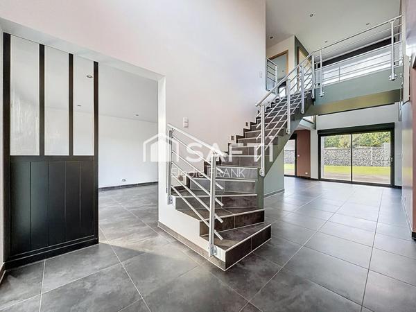 Maison individuelle, spacieuse et fonctionnelle !