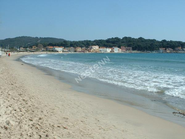 La Seyne sur mer Mar Vivo, villa club de 32 m² en duplex avec jardinet et parking privatif