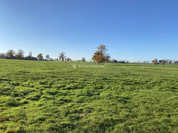 Vente                                                      Terrain
                        
                                         18430 m2                     à Bagnoles-de-l'Orne-Normandie