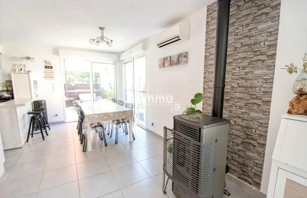 Maison individuelle/Jardin/Terrasse/ Piscine