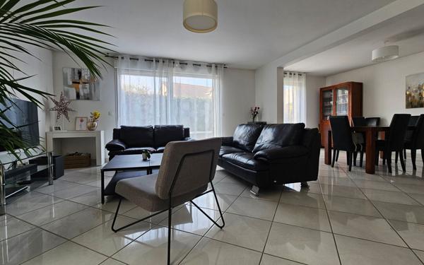 Maison à vendre    4 pièces • 129 m2 Cormontreuil