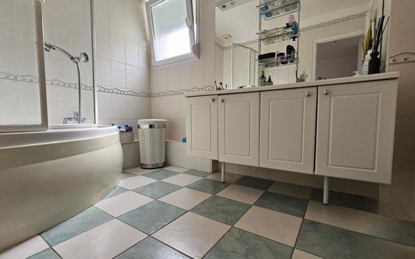 Maison à vendre    4 pièces • 129 m2 Cormontreuil