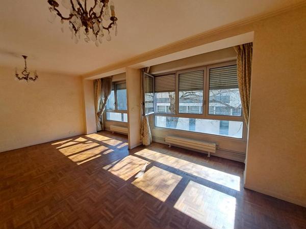 T2/3 spacieux Alleray