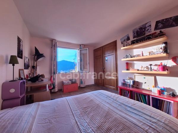 Maison à vendre 7 pièces sur la commune de SAINT JEAN DU GARD (30)