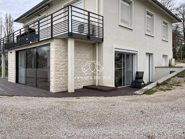 Exclusivité Appartement rez-de-jardin à St Didier au Mont d’Or