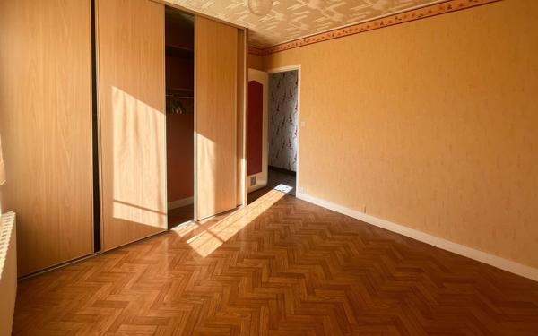 Maison à vendre    5 pièces •  La Ferté-Saint-Aubin