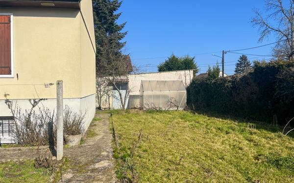 Maison à vendre    5 pièces •  La Ferté-Saint-Aubin