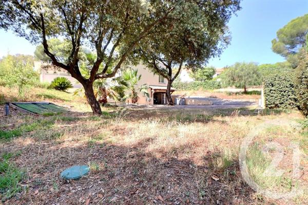 Maison à vendre  5 pièces - 146 m2 ST RAPHAEL - 83