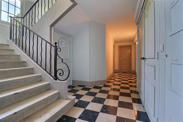 Studio 27 m² avec cave ? Bois-Colombes, à 5 min de la gare