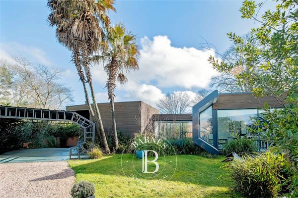 Mérignac, Maison 5 Chambres -  320 m² à vendre