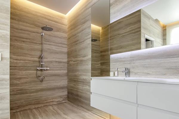 A vendre à Cannes, belle maison de ville rénovée