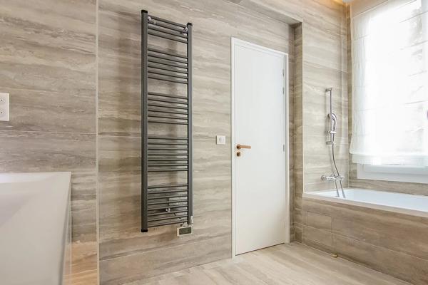 A vendre à Cannes, belle maison de ville rénovée