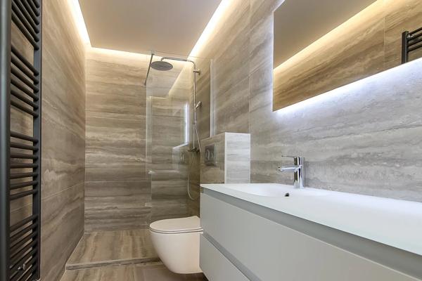 A vendre à Cannes, belle maison de ville rénovée