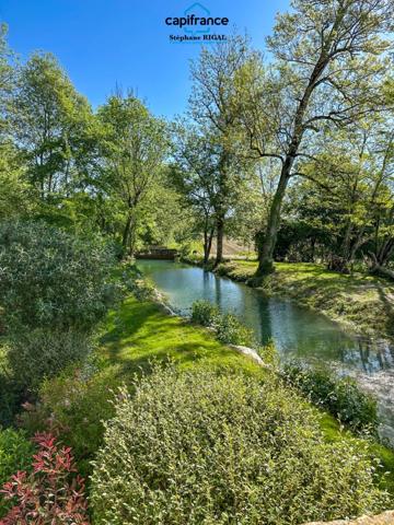 Propriete à vendre 6 pièces MONTCUQ maison de 150m2 + dépendances + moulin sur 1,65ha de terrain