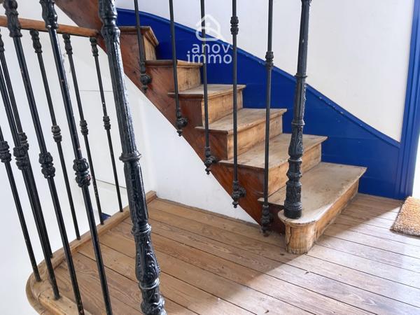 Immeuble
                                                                                                                                                
                                                                                                                                                
                                                                                                                                                
                                                    
                                                                                                                                                                                                                                                                                                                        100  m²