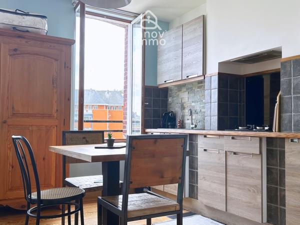 Immeuble
                                                                                                                                                
                                                                                                                                                
                                                                                                                                                
                                                    
                                                                                                                                                                                                                                                                                                                        100  m²