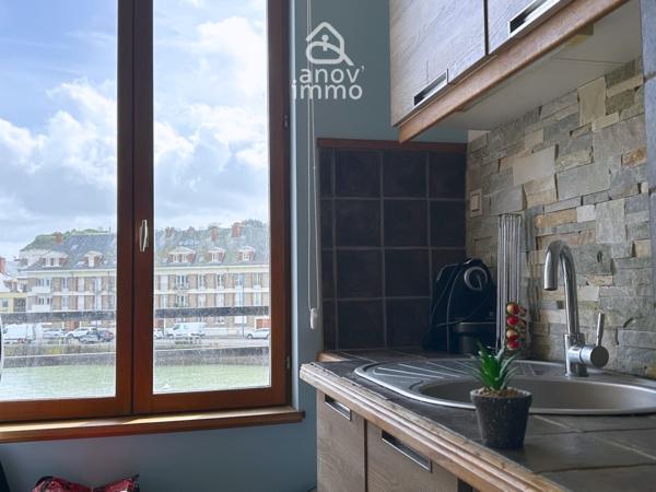 Immeuble
                                                                                                                                                
                                                                                                                                                
                                                                                                                                                
                                                    
                                                                                                                                                                                                                                                                                                                        100  m²
